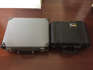 PELICAN ストーム IM2200とグローブ・トロッター18インチ