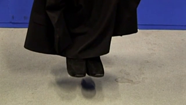 Tootsy Levitation