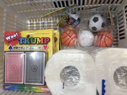 渋谷のダイソーでマジックに使う小道具を買い物